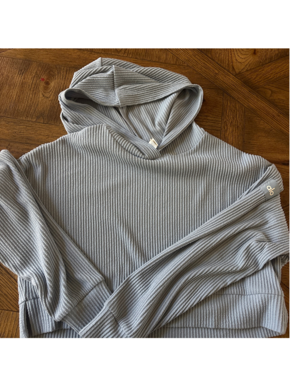 Women's Alo Yoga muse hoodie Size S